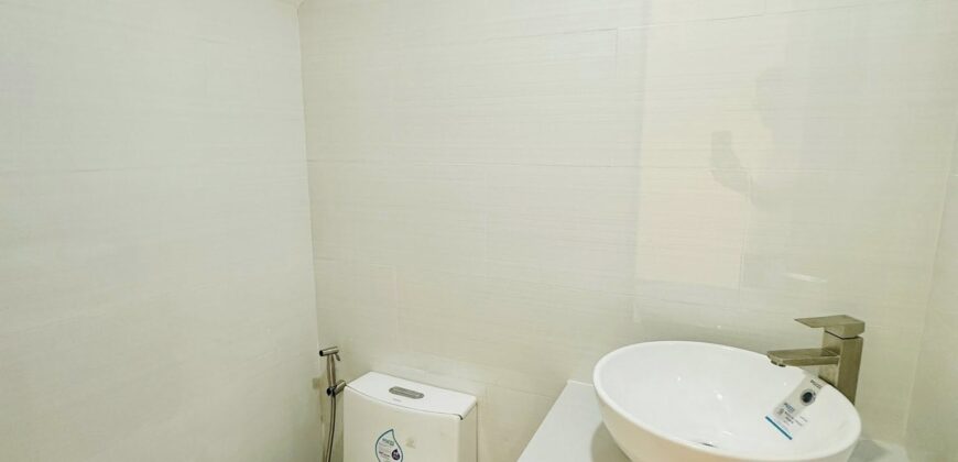 3 Storey Brandnew Townhouse in Las Pinas City