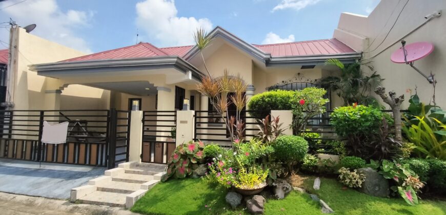 Semi Furnished Bungalow House For Sale in BF Homes Paranaque