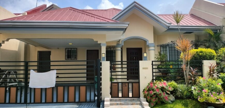 Semi Furnished Bungalow House For Sale in BF Homes Paranaque