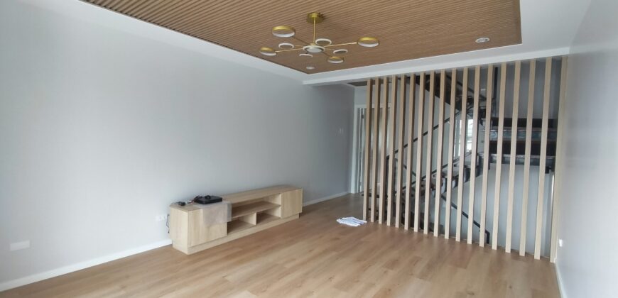 Townhouse For Sale in Pilar, Las Pinas