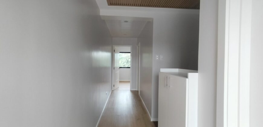 Townhouse For Sale in Pilar, Las Pinas