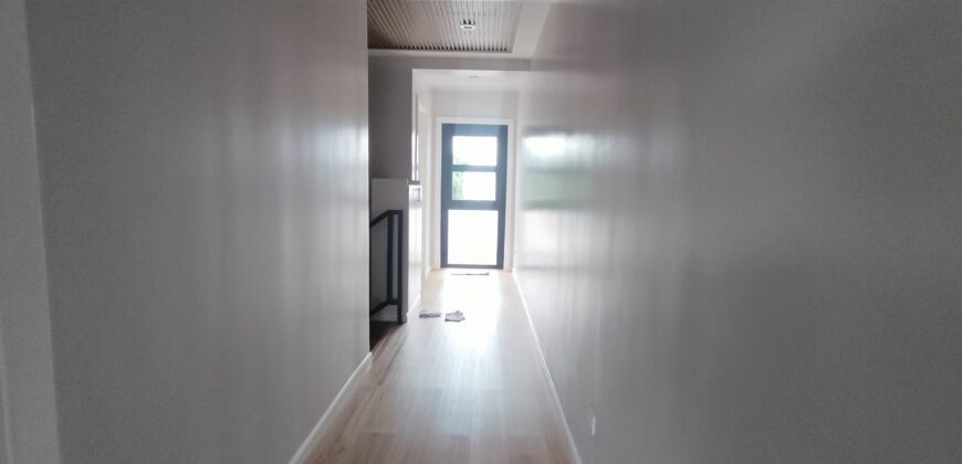 Townhouse For Sale in Pilar, Las Pinas