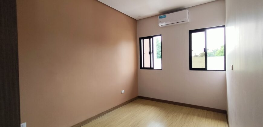 Duplex Type of House for in Paranaque City