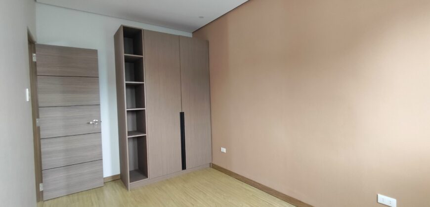 Duplex Type of House for in Paranaque City