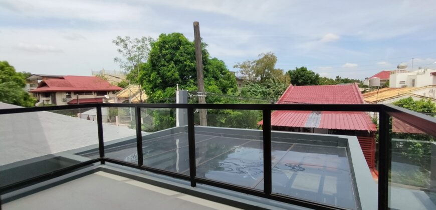 Duplex Type of House for in Paranaque City
