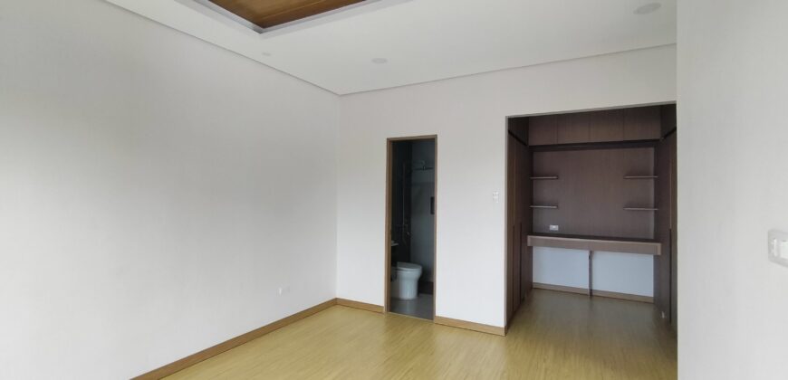 Duplex Type of House for in Paranaque City