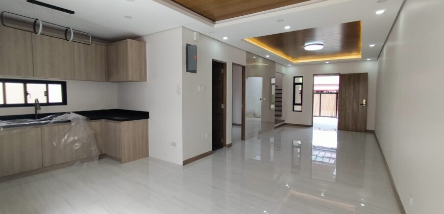 Duplex Type of House for in Paranaque City