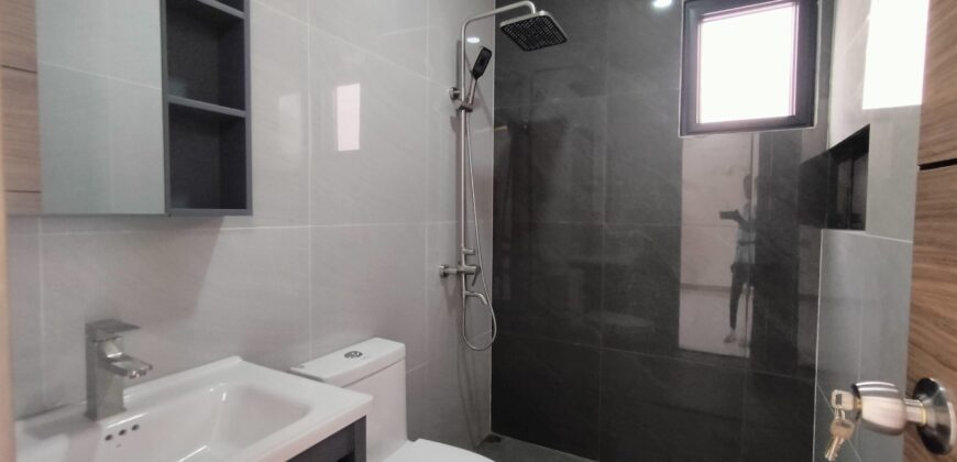 Duplex Type of House for in Paranaque City