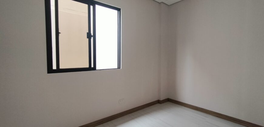 Duplex Type of House for in Paranaque City