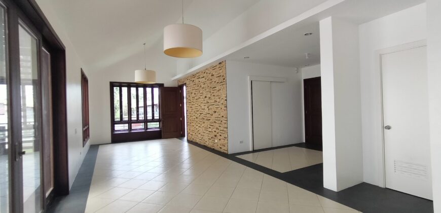 Newly Renovated Bungalow House and Lot For Sale in Paranaque City