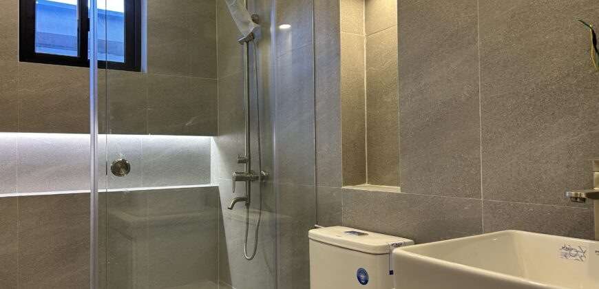 3 Level Towering Beauty in BF Homes Paranaque