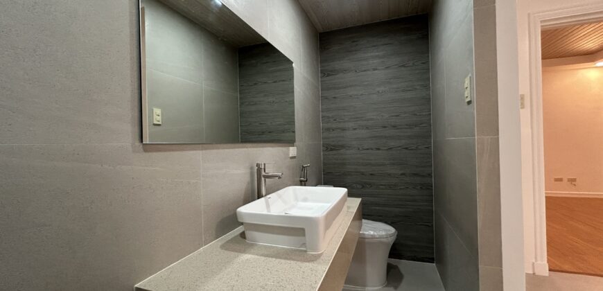 Renovated Bungalow in BF Almanza Las Pinas