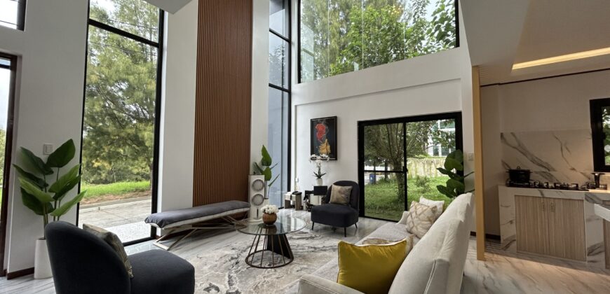 Fully Furnished House with Golf Share in Royale Tagaytay Estate