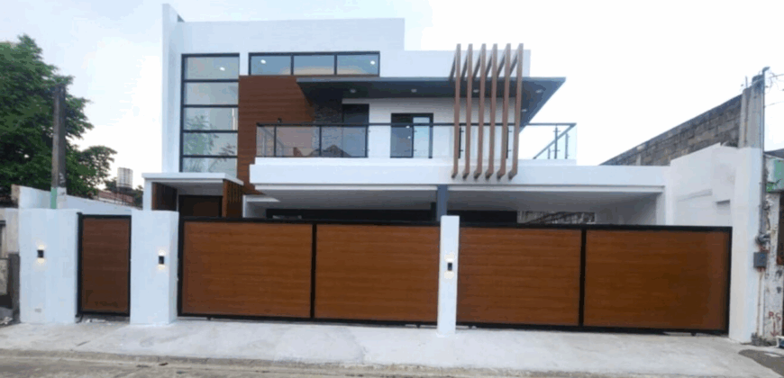 Modern Masterpiece: Private Pool, 4-Car Garage Brand New Home in BF Homes Paranaque