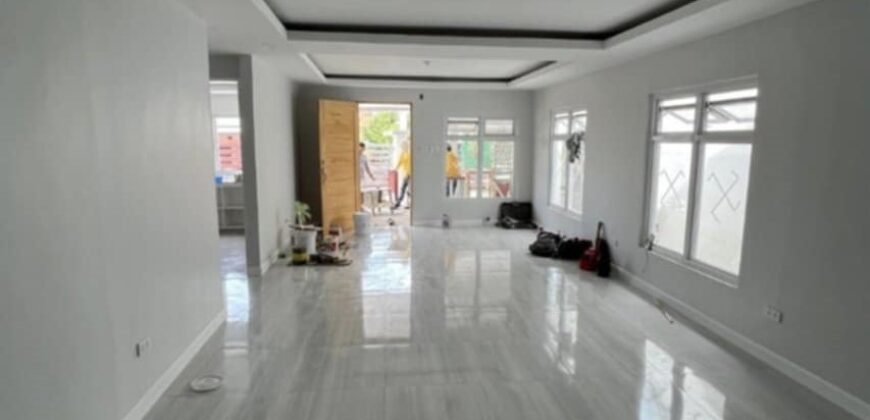 House and Lot For Sale in Pilar Las Pinas