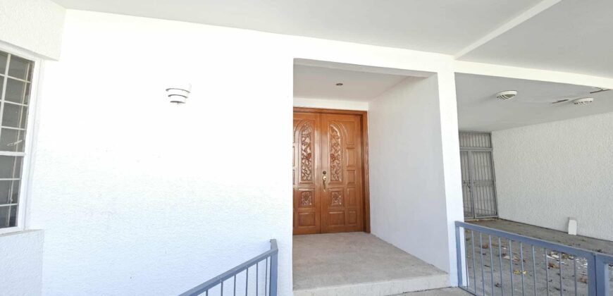 House For Sale in BF Homes Paranaque