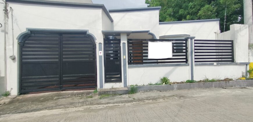 House and Lot For Sale in Pilar Las Pinas
