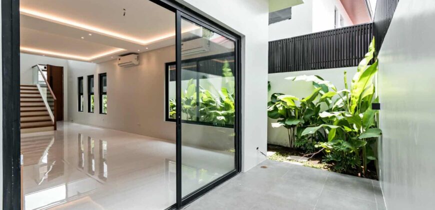 Brand New Modern House and Lot For Sale in BF Homes, Paranaque