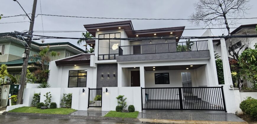 Renovated to Perfection. Modern House for Sale in BF Homes Paranaque
