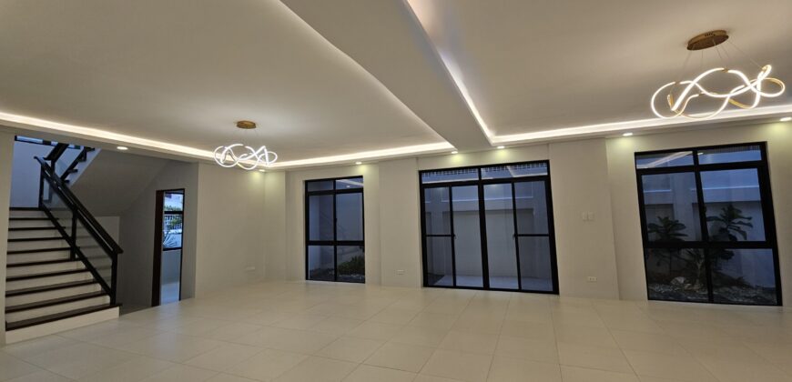 Renovated to Perfection. Modern House for Sale in BF Homes Paranaque