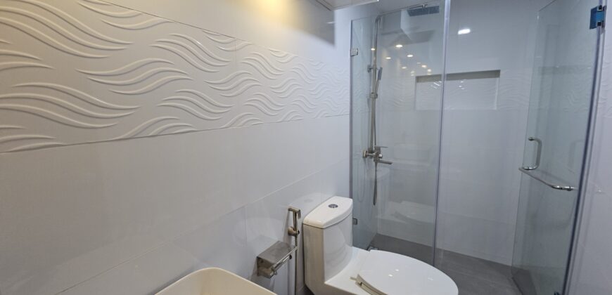 Renovated to Perfection. Modern House for Sale in BF Homes Paranaque