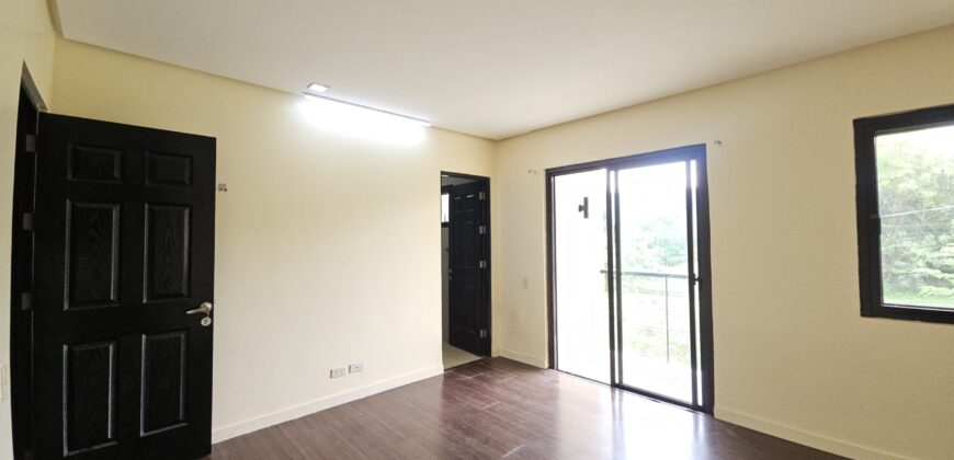 Big and Affordable Townhouse for Sale in BF Homes Paranaque