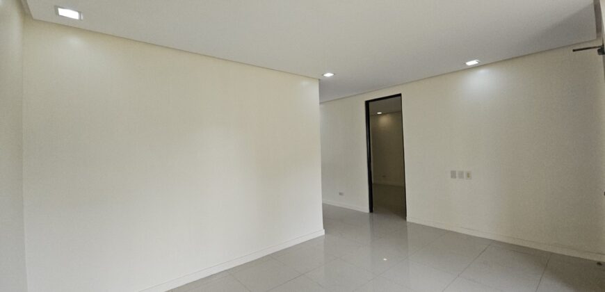 Big and Affordable Townhouse for Sale in BF Homes Paranaque