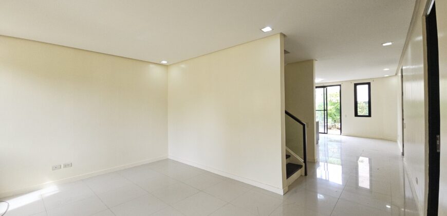 Big and Affordable Townhouse for Sale in BF Homes Paranaque