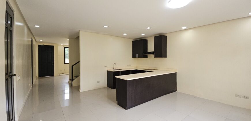 Big and Affordable Townhouse for Sale in BF Homes Paranaque