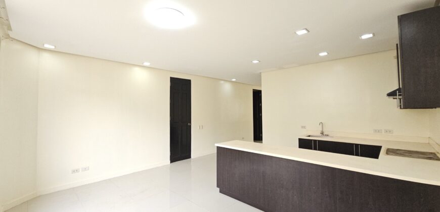 Big and Affordable Townhouse for Sale in BF Homes Paranaque