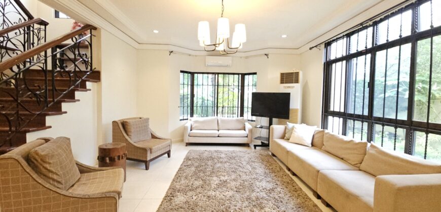 Corner Elegant House in BF Homes, Paranaque City