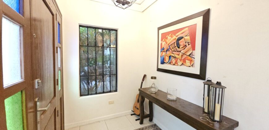 Corner Elegant House in BF Homes, Paranaque City