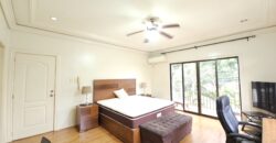 Corner Elegant House in BF Homes, Paranaque City