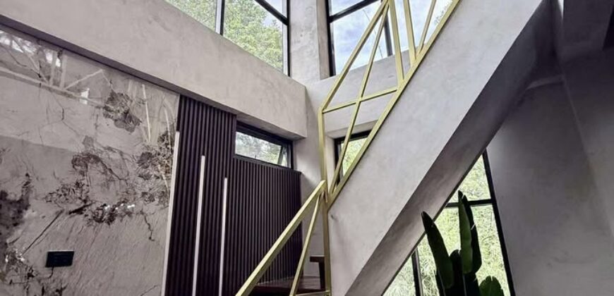 BRAND NEW HOUSE AND LOT Canyon Woods Residential Resort