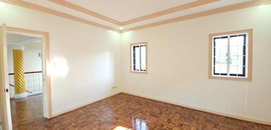 Hindi Ito Nawawala sa Uso! Classic Design House for Sale in BF Homes Muntinlupa near Alabang Hills.