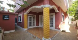Hindi Ito Nawawala sa Uso! Classic Design House for Sale in BF Homes Muntinlupa near Alabang Hills.