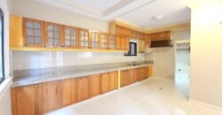 Hindi Ito Nawawala sa Uso! Classic Design House for Sale in BF Homes Muntinlupa near Alabang Hills.