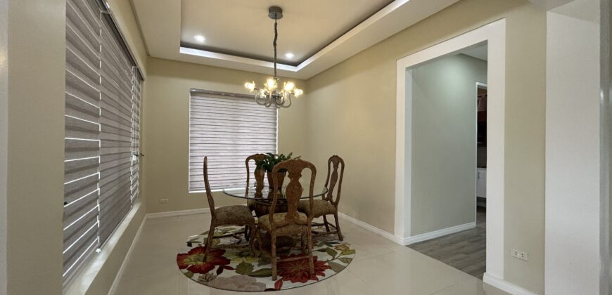 Corner 2 Storey House For Sale with View Deck Vibes in Tagaytay