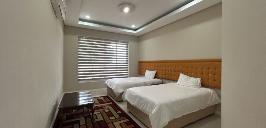 Corner 2 Storey House For Sale with View Deck Vibes in Tagaytay