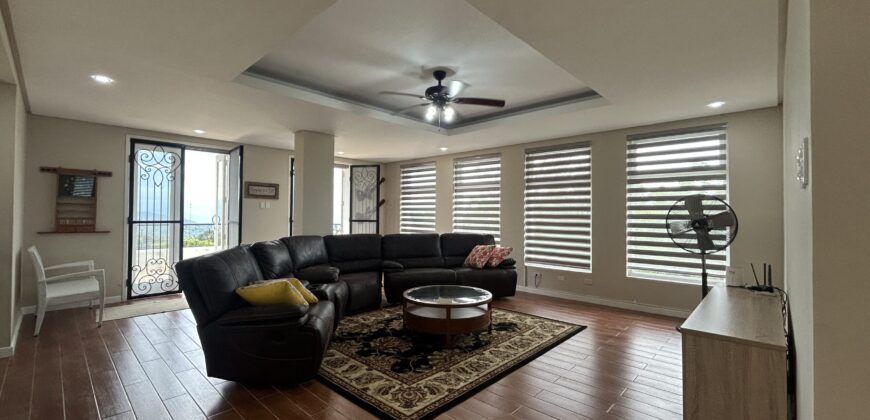 Corner 2 Storey House For Sale with View Deck Vibes in Tagaytay